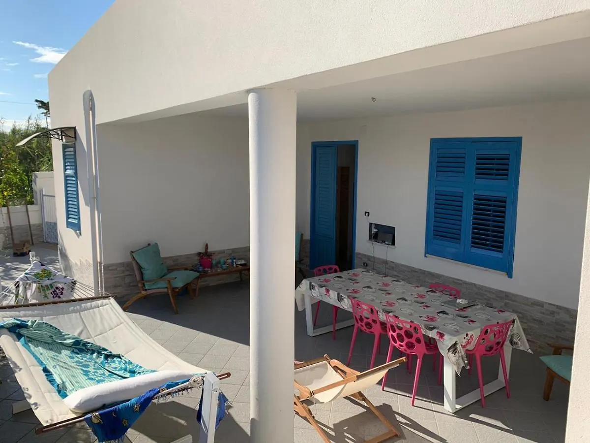 بيت للعطل Villa Morgana مينفي